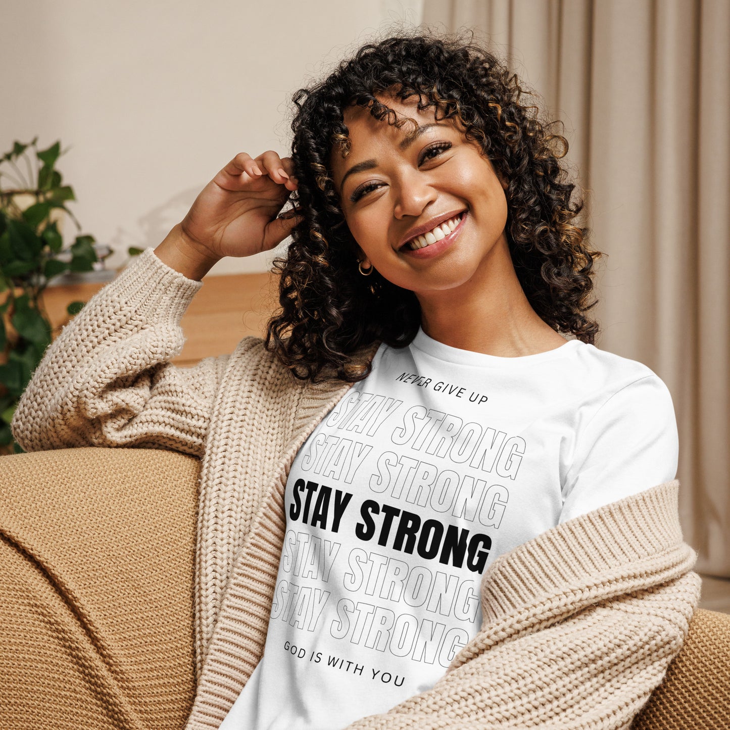 Stay Strong (Black design) - Women's Relaxed T-Shirt